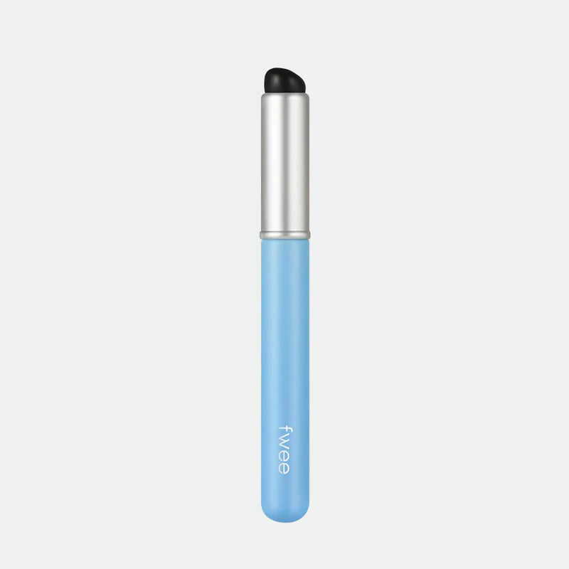 Fingerlike Silicone Lip Brush / Brocha para labios con punta de silicona (Fwee)